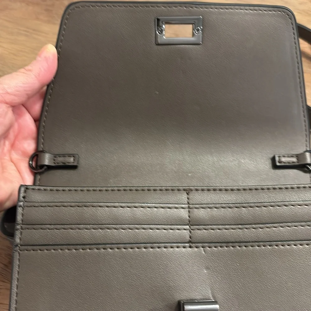 Lambert The Molly Vegan Leather Belt Bag or Crossbody - Picture 7 of 8